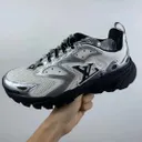 V Running Shoes RUNNER - photo 8